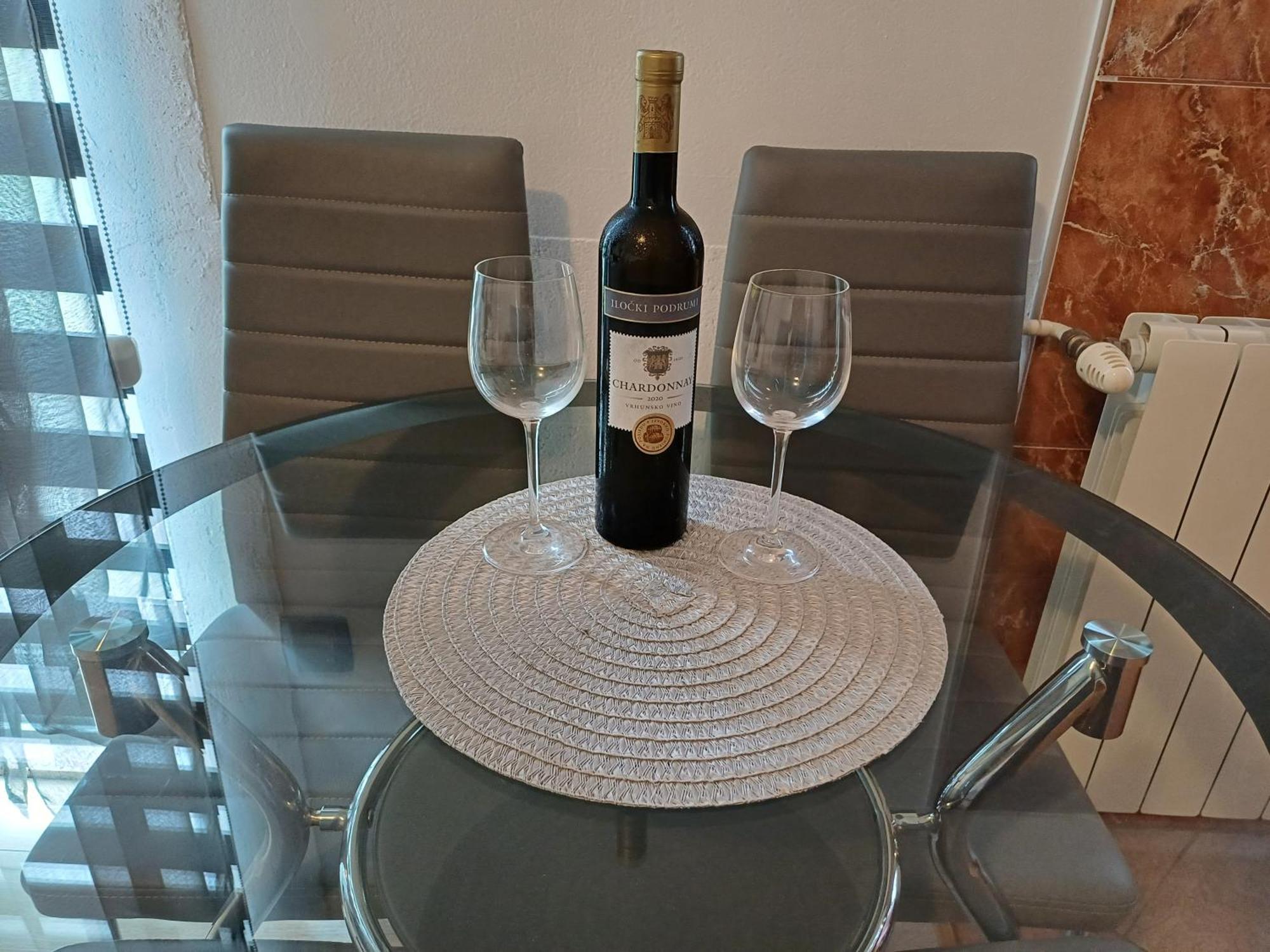 Zana Apartment *
