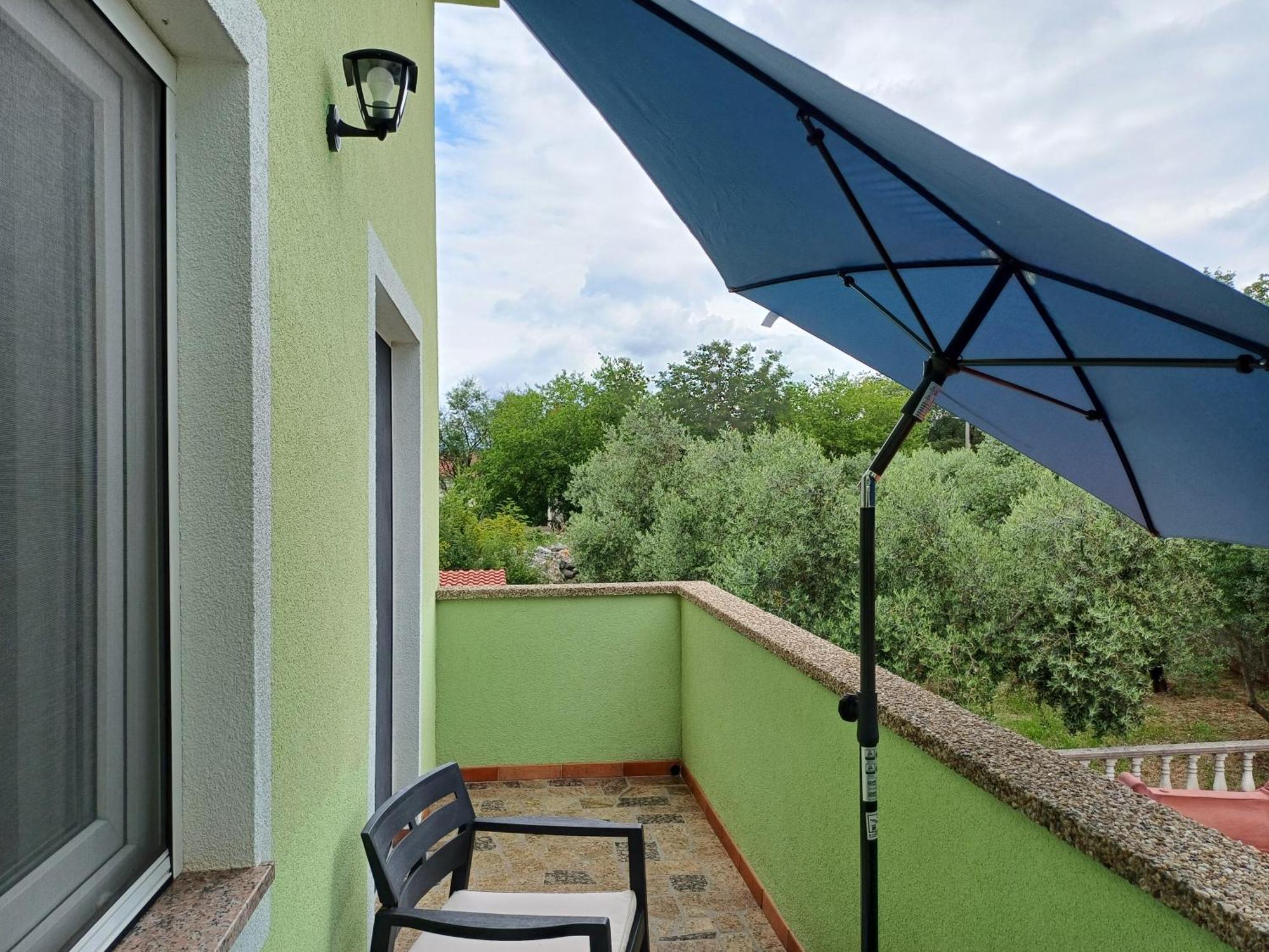 Apartment Zana *