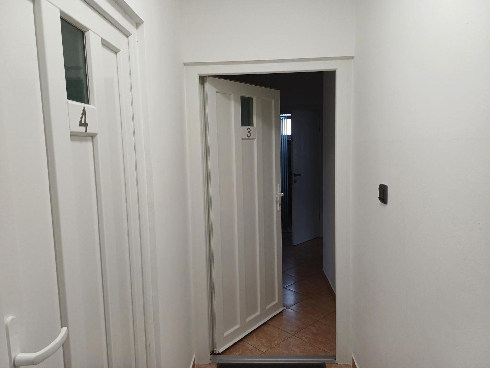 Zana Apartment
