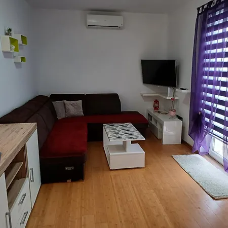 Apartments Zana Malinska Exterior foto